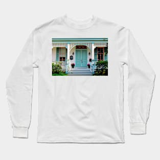 Beautiful Historical House Long Sleeve T-Shirt